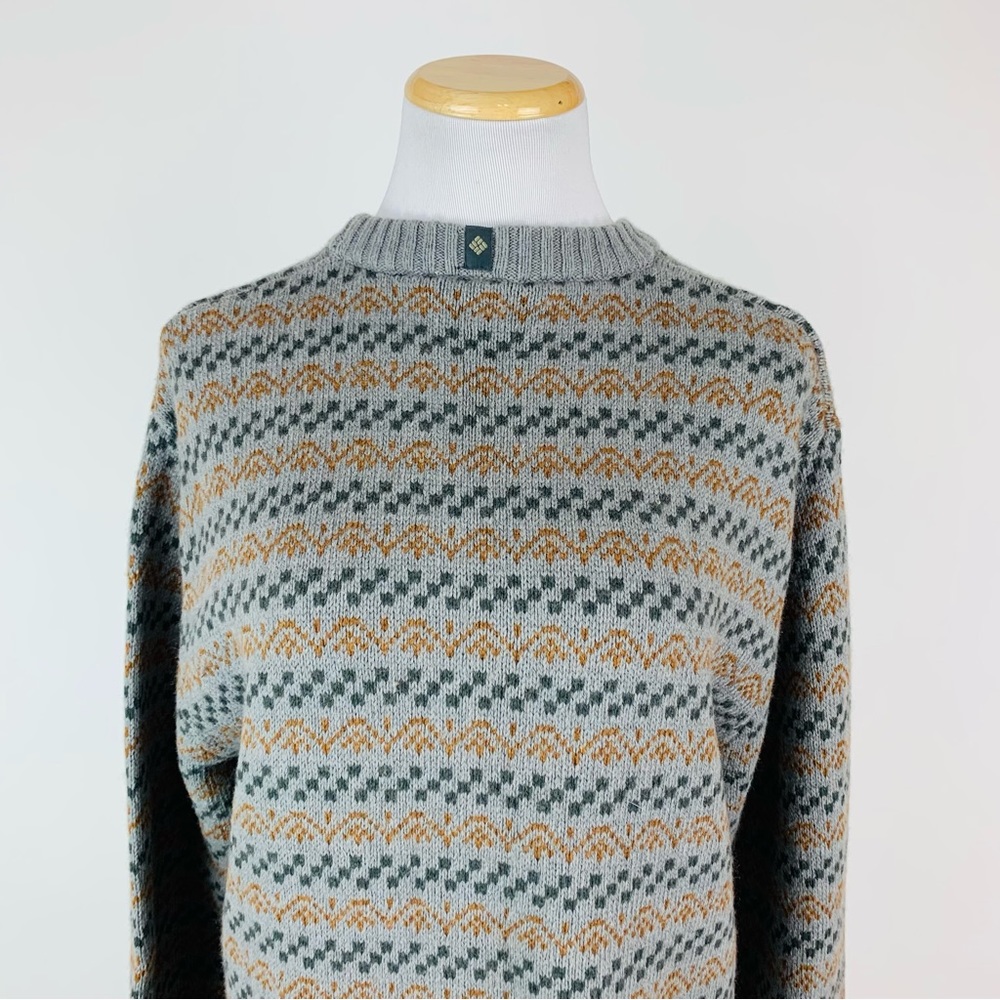 Columbia Sweater Large - Picture 9 of 10